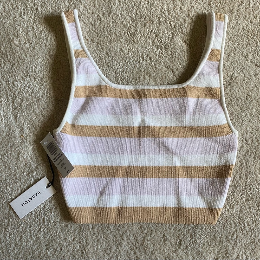 Aritzia Babaton Sculpt Knit Top